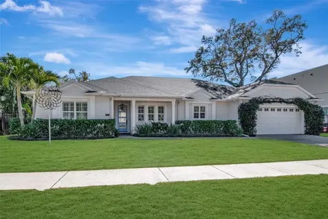 3808 W Barcelona Street Tampa FL 33629
