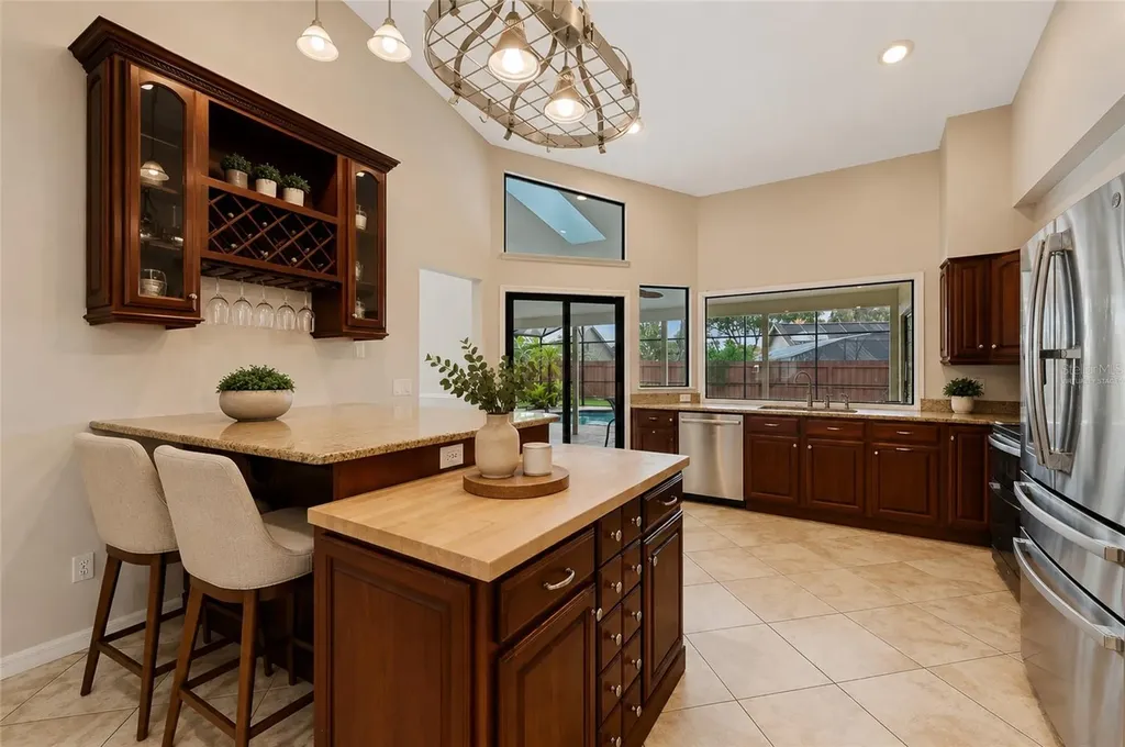 665 Rosemere Circle Orlando FL 32835