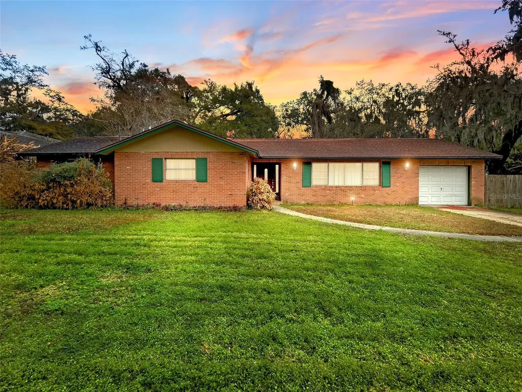2006 Cricket Lane Valrico FL 33594