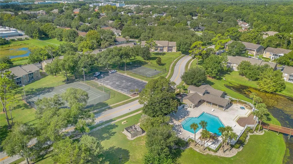 100 Reserve Circle Oviedo FL 32765