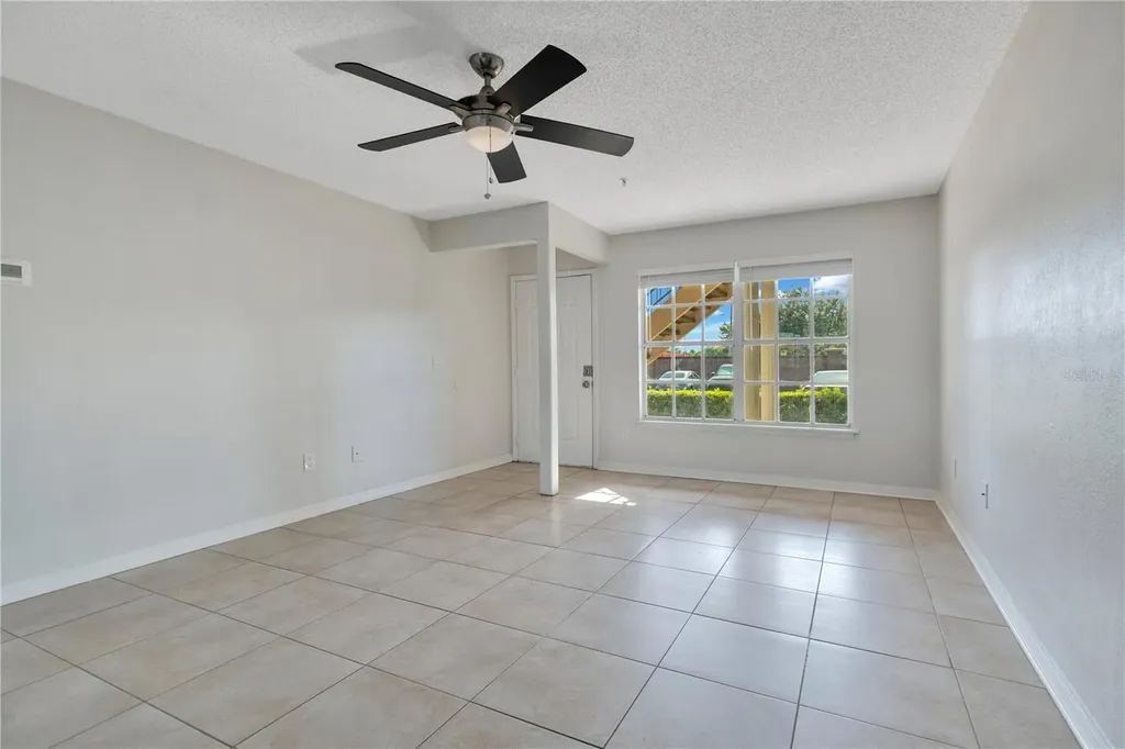 100 Reserve Circle Oviedo FL 32765