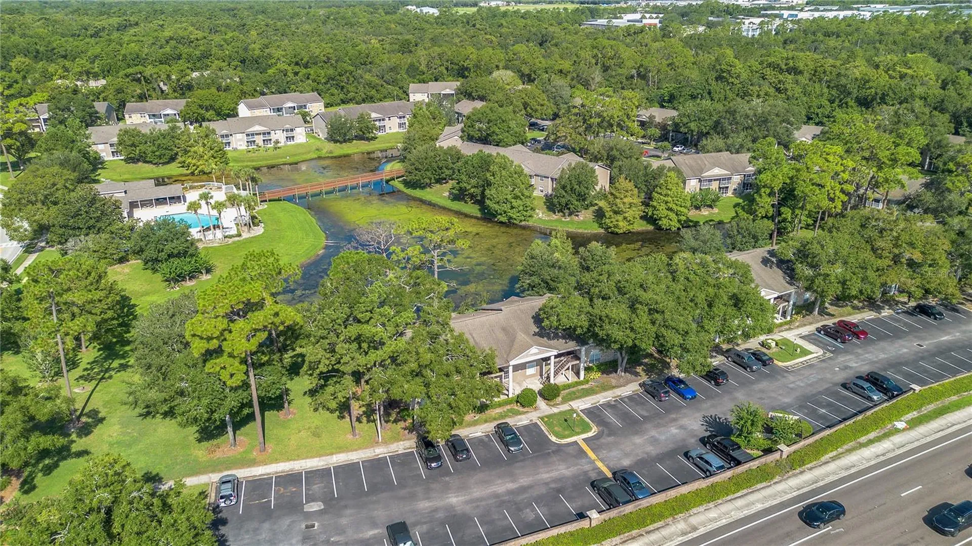100 Reserve Circle Oviedo FL 32765