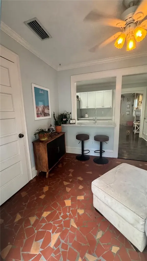 433 SE 7th Street Gainesville FL 32601