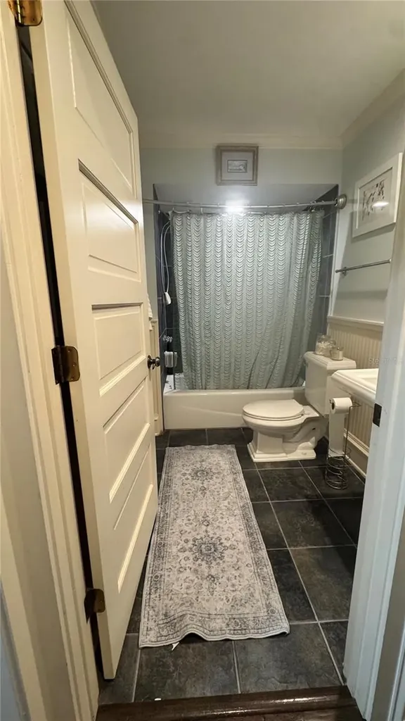 433 SE 7th Street Gainesville FL 32601