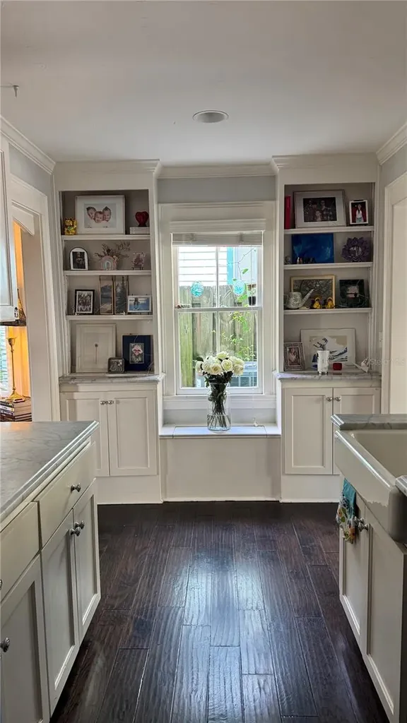 433 SE 7th Street Gainesville FL 32601