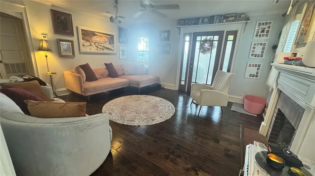 433 SE 7th Street Gainesville FL 32601
