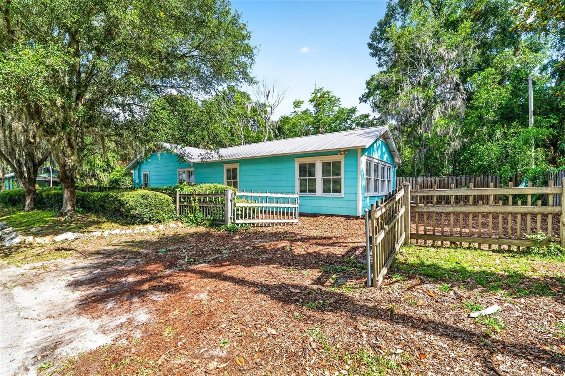 433 SE 7th Street Gainesville FL 32601