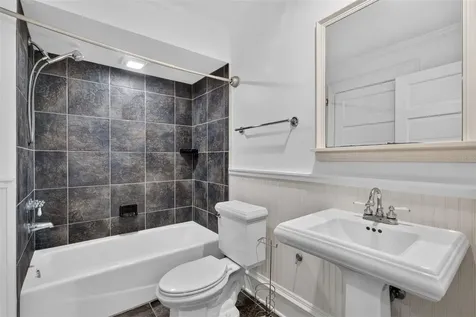 433 SE 7th Street Gainesville FL 32601