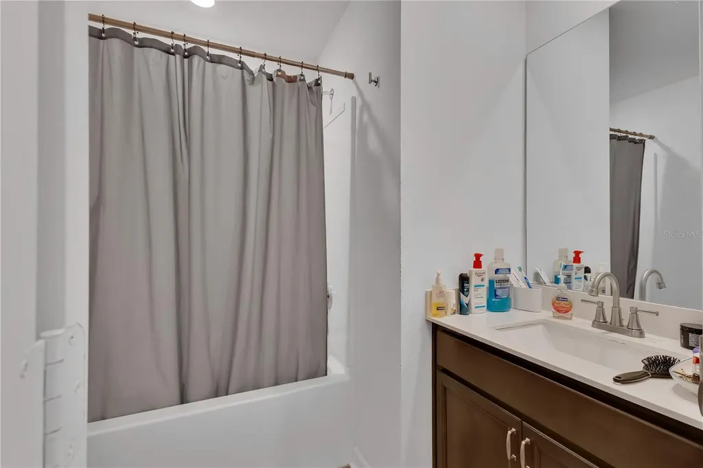 205 Cimarron Drive Kissimmee FL 34759