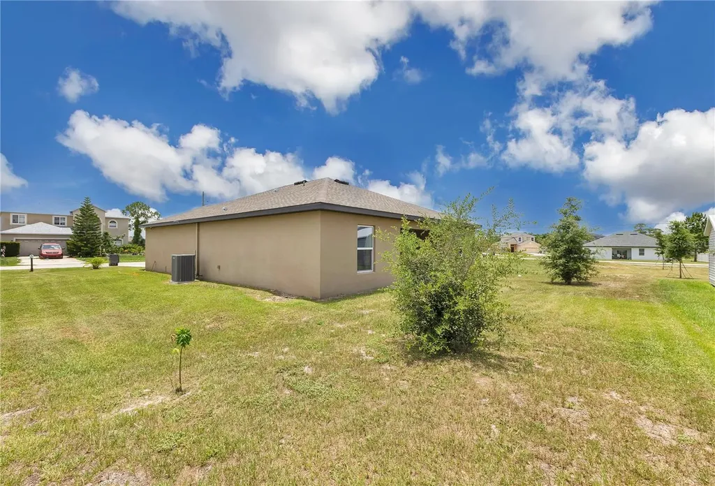 205 Cimarron Drive Kissimmee FL 34759
