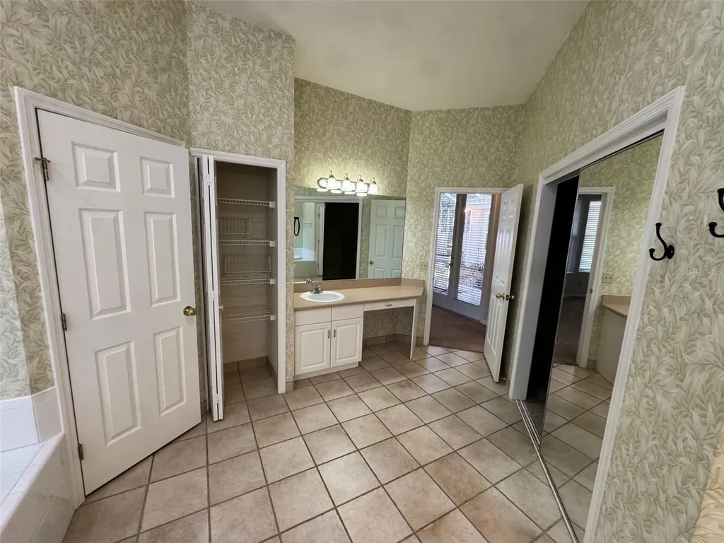 4404 SW 91st Drive Gainesville FL 32608