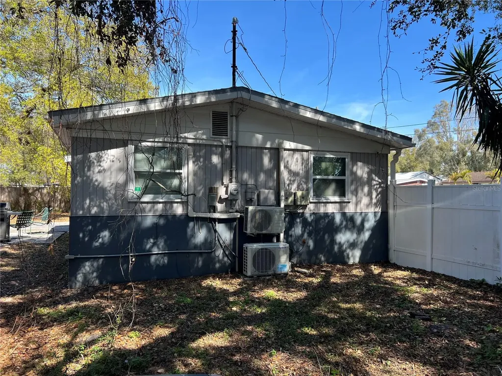 14716 63rd Way N Clearwater FL 33760