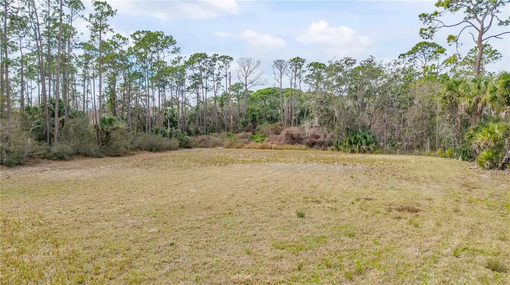 370 S Us Highway 1 Oak Hill FL 32759