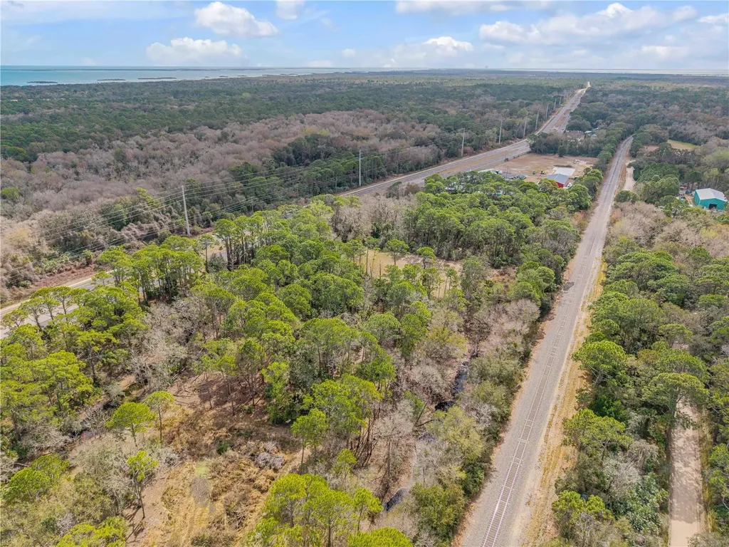 370 S Us Highway 1 Oak Hill FL 32759