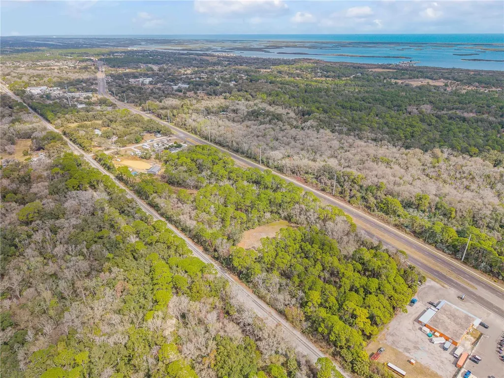 370 S Us Highway 1 Oak Hill FL 32759