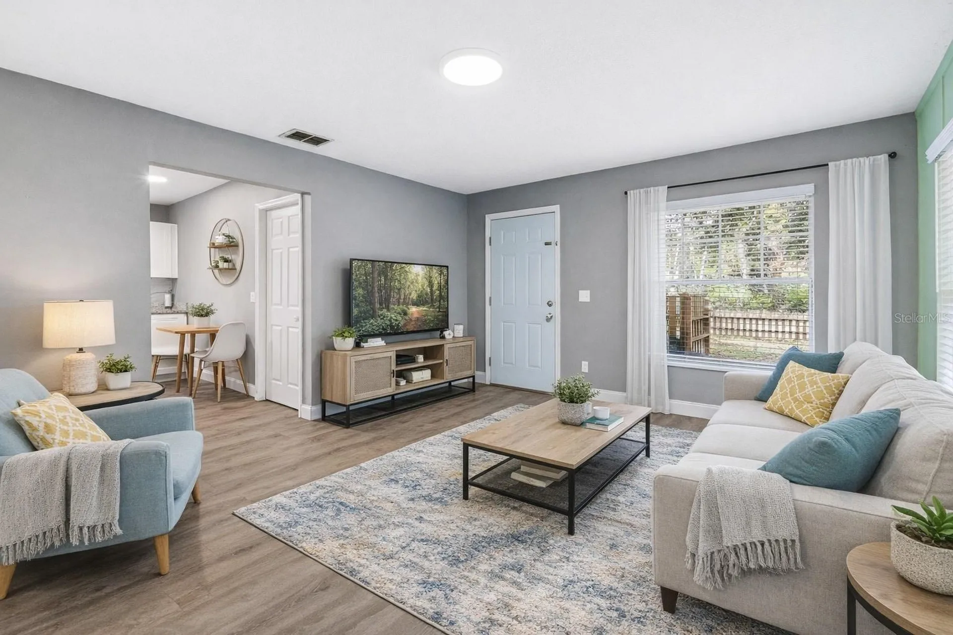 600 W Clarke Street Wildwood FL 34785