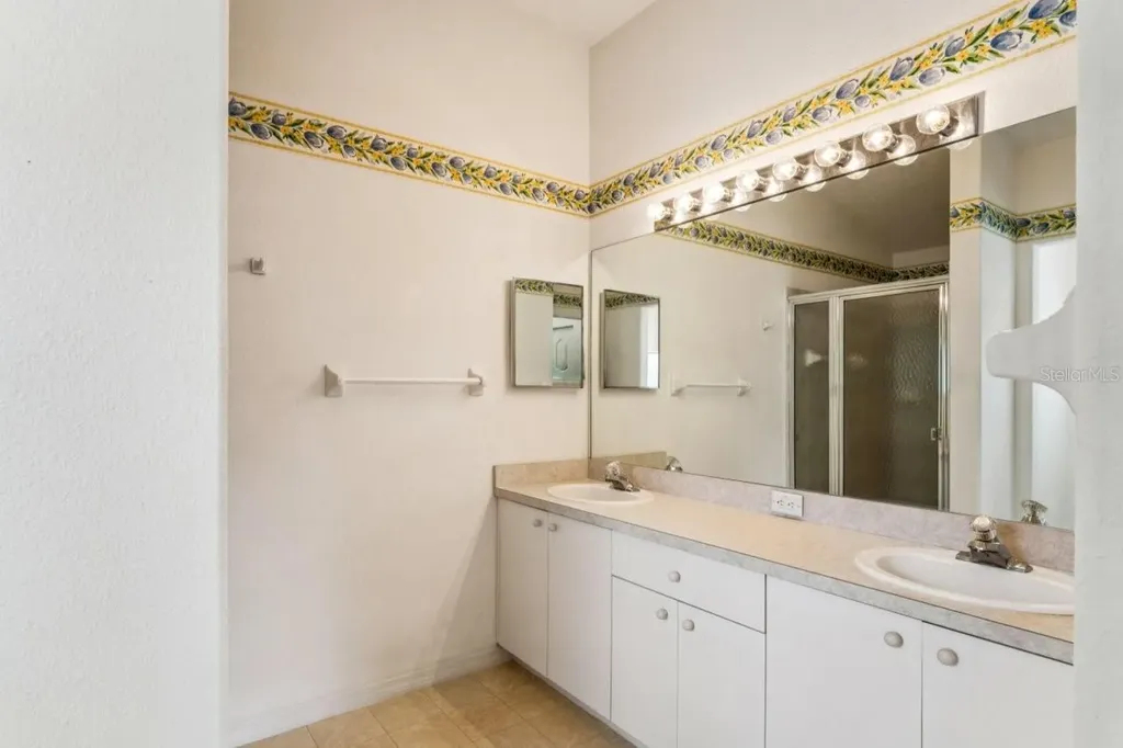 11829 Ivywood Place New Port Richey FL 34654