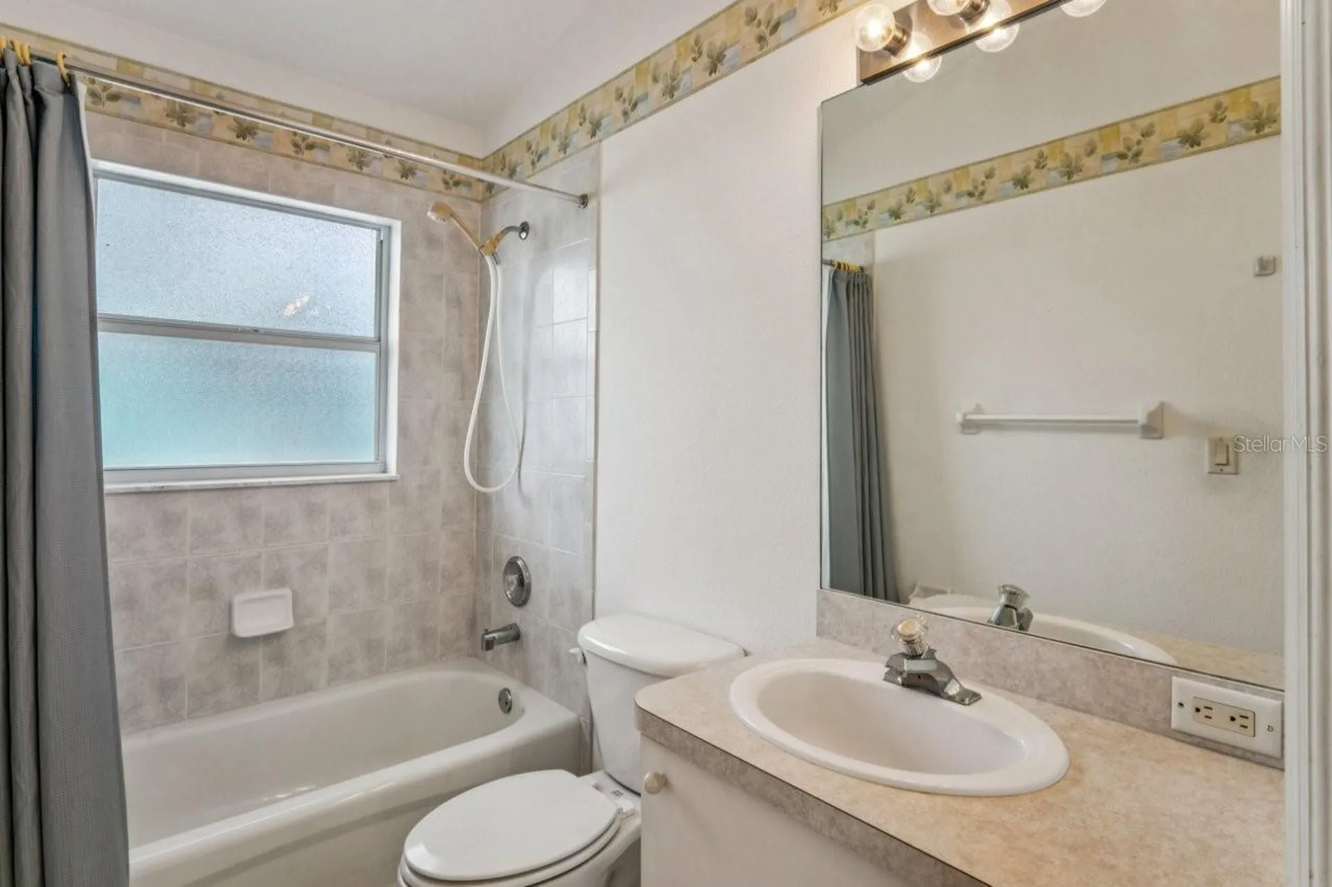 11829 Ivywood Place New Port Richey FL 34654