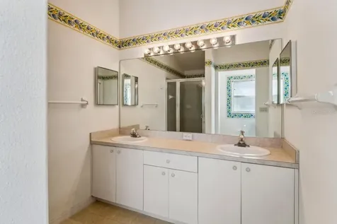 11829 Ivywood Place New Port Richey FL 34654