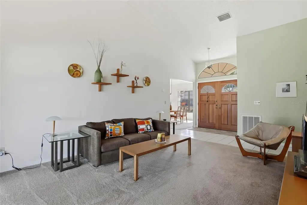 846 Centerwood Drive Tarpon Springs FL 34688