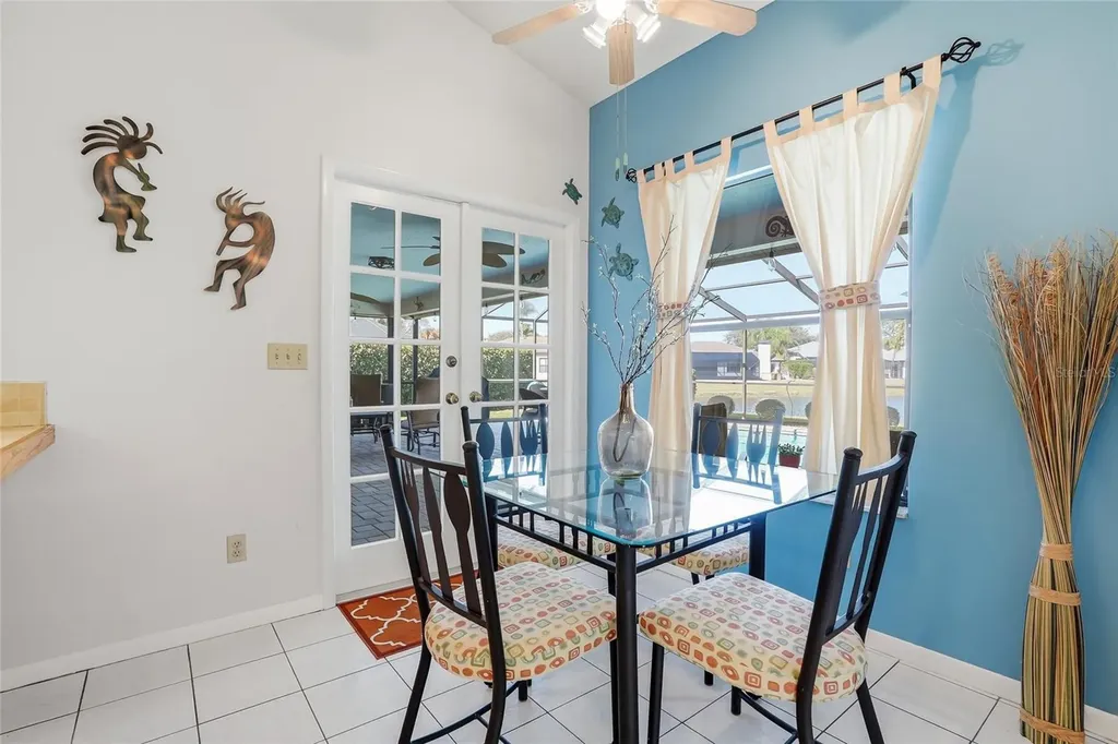 846 Centerwood Drive Tarpon Springs FL 34688