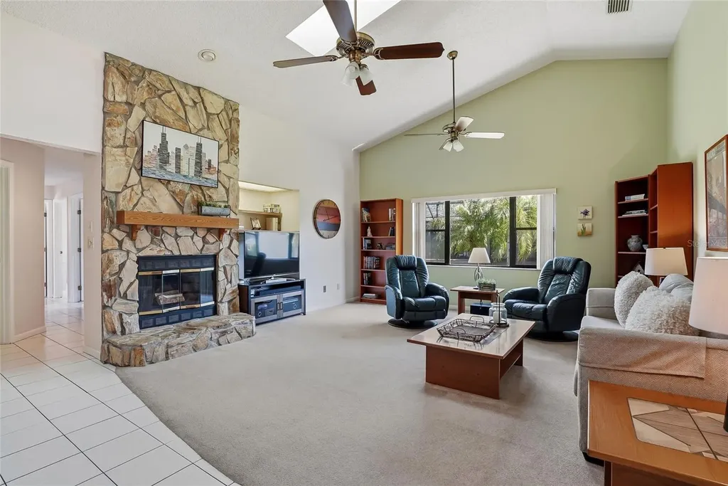 846 Centerwood Drive Tarpon Springs FL 34688