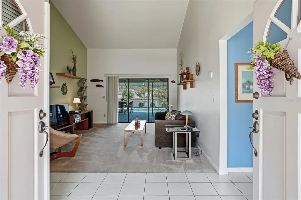 846 Centerwood Drive Tarpon Springs FL 34688