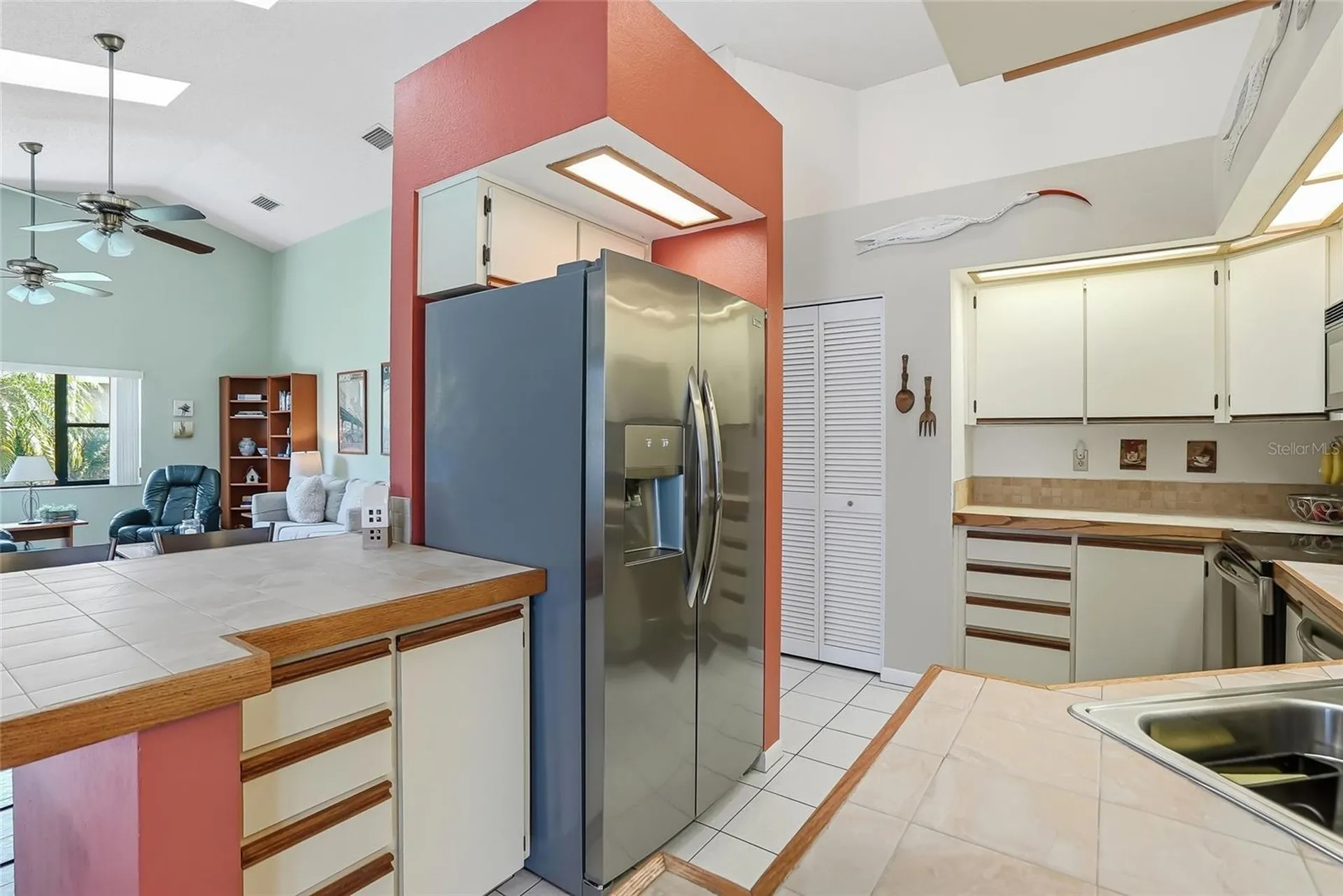 846 Centerwood Drive Tarpon Springs FL 34688
