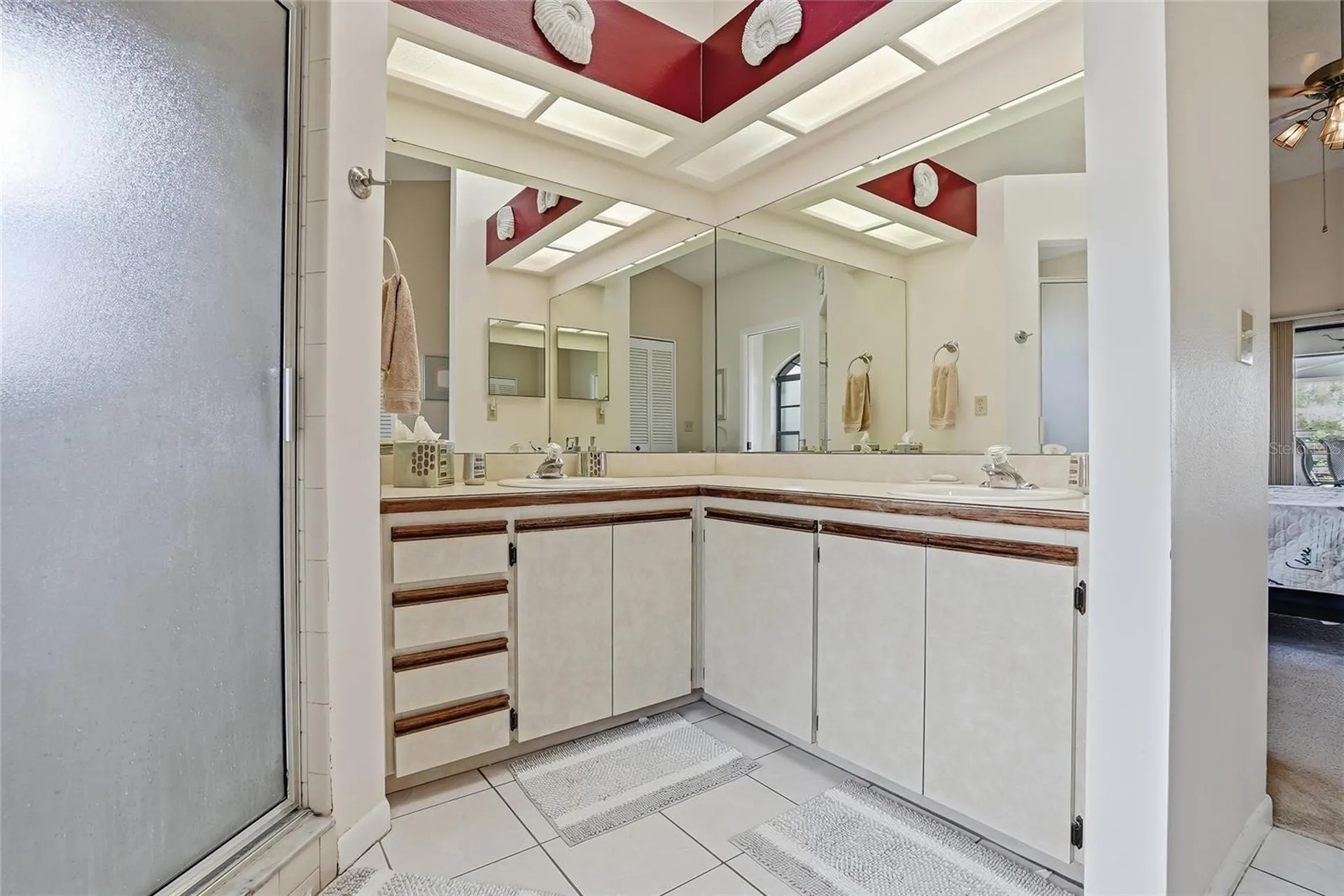 846 Centerwood Drive Tarpon Springs FL 34688