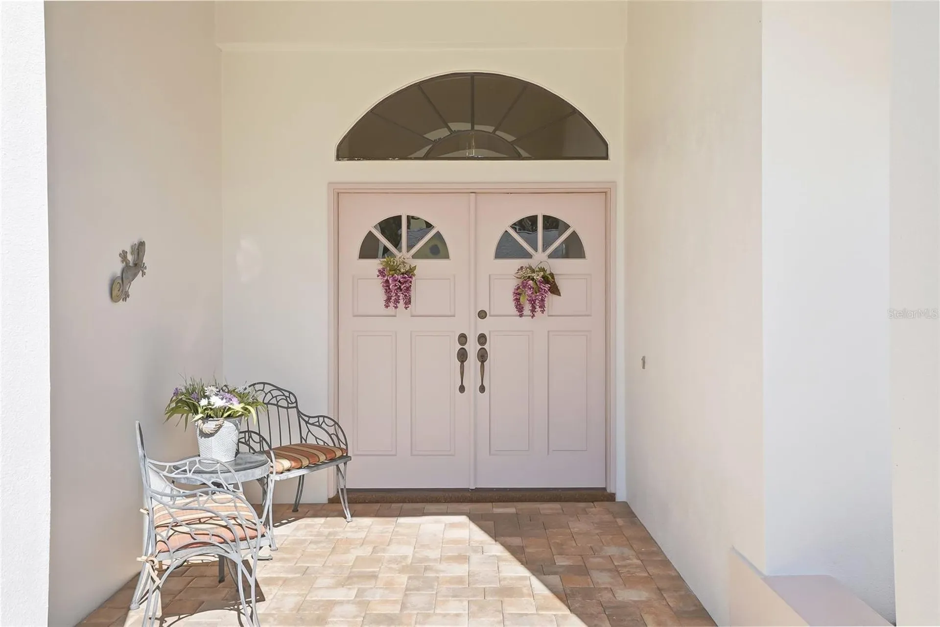 846 Centerwood Drive Tarpon Springs FL 34688