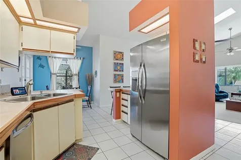 846 Centerwood Drive Tarpon Springs FL 34688