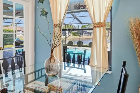 846 Centerwood Drive Tarpon Springs FL 34688