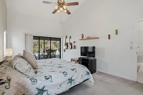 846 Centerwood Drive Tarpon Springs FL 34688
