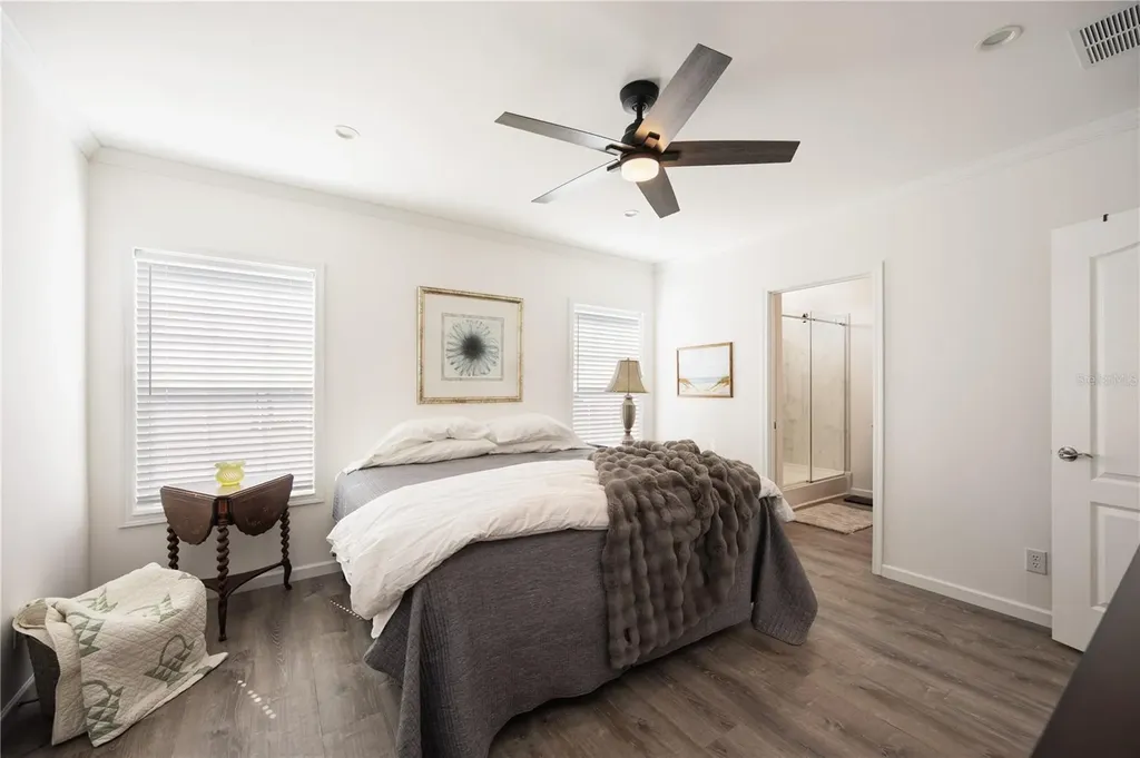 2 S Botany Bay Circle Englewood FL 34223