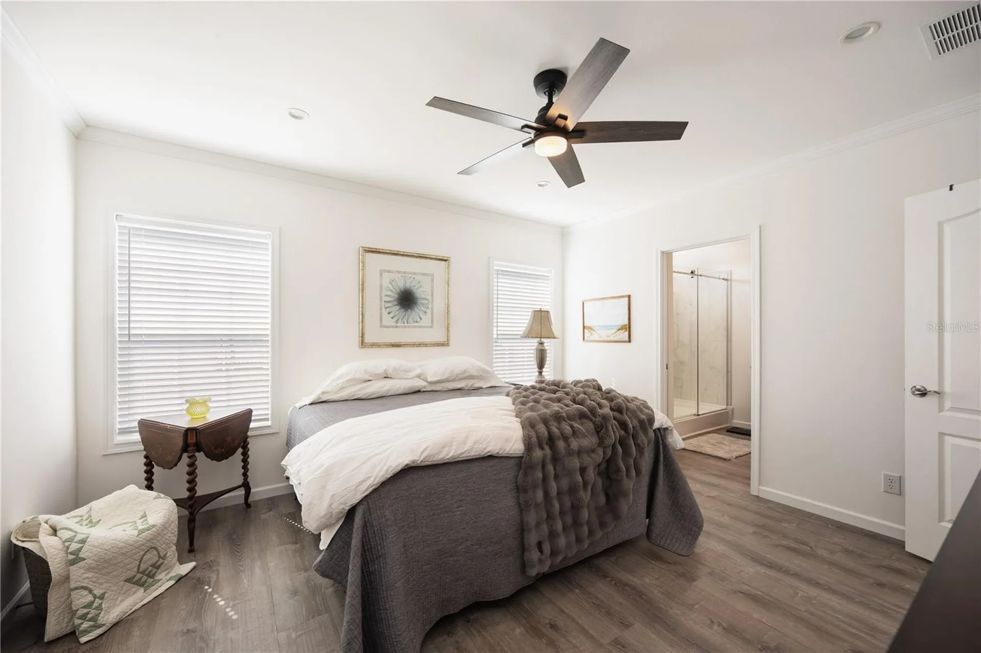 2 S Botany Bay Circle Englewood FL 34223