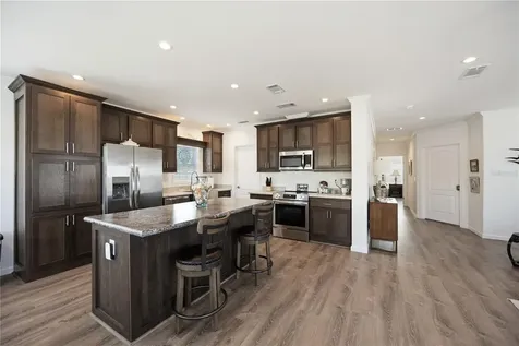 2 S Botany Bay Circle Englewood FL 34223