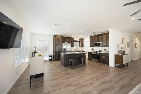 2 S Botany Bay Circle Englewood FL 34223
