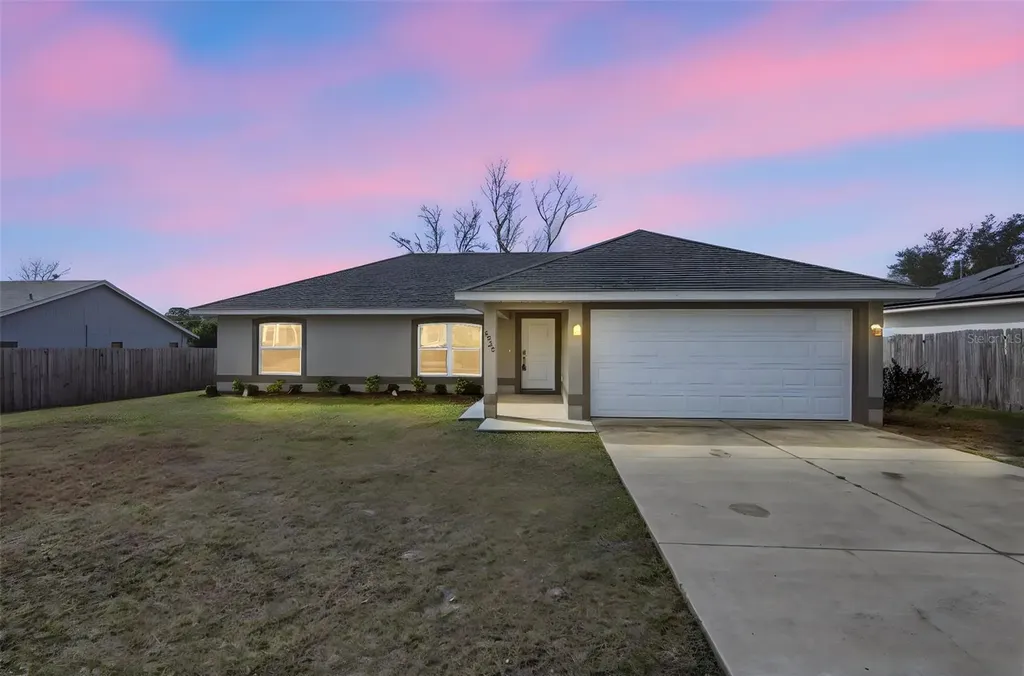 2928 Devonshire Street Deltona FL 32738