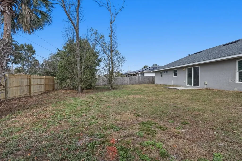 2928 Devonshire Street Deltona FL 32738