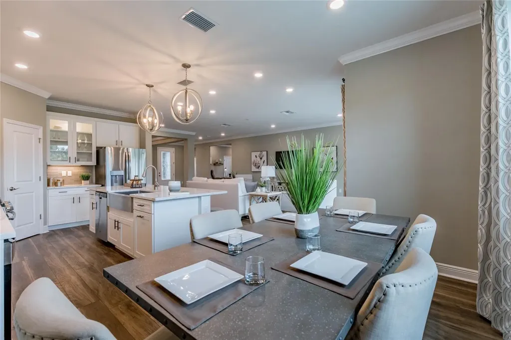 704 Estates Boulevard Tarpon Springs FL 34688
