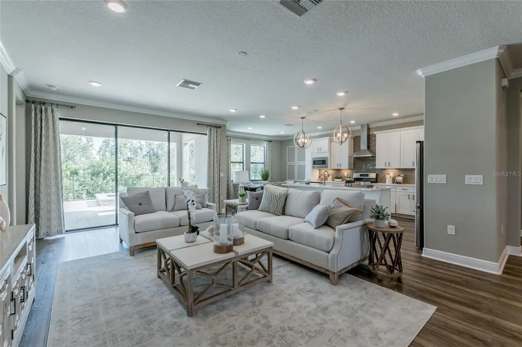 704 Estates Boulevard Tarpon Springs FL 34688