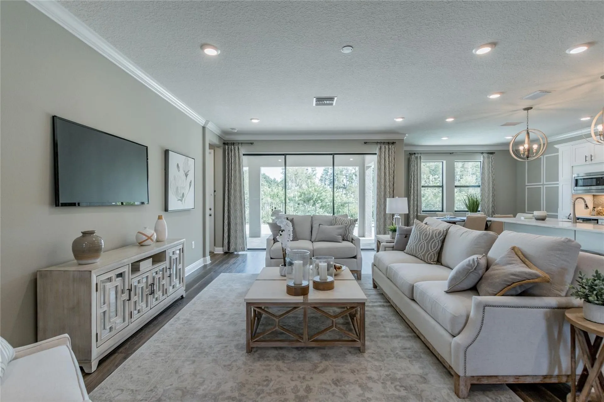 704 Estates Boulevard Tarpon Springs FL 34688