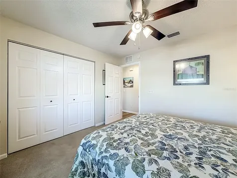 5226 NW 21st Loop Ocala FL 34482