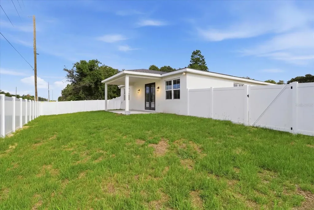 3932 SW 133rd Loop Ocala FL 34473