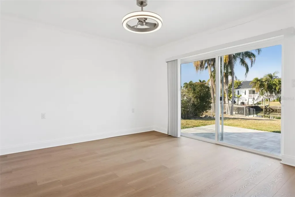 3926 Fontainebleau Drive Tampa FL 33634