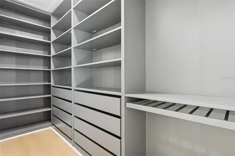 3926 Fontainebleau Drive Tampa FL 33634