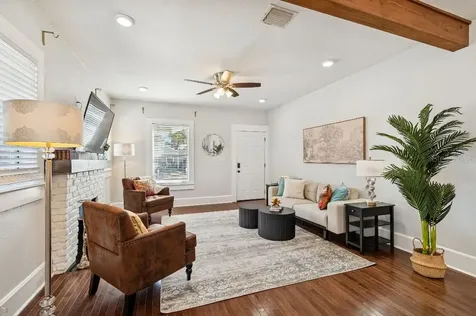 211 W Alva Street Tampa FL 33603