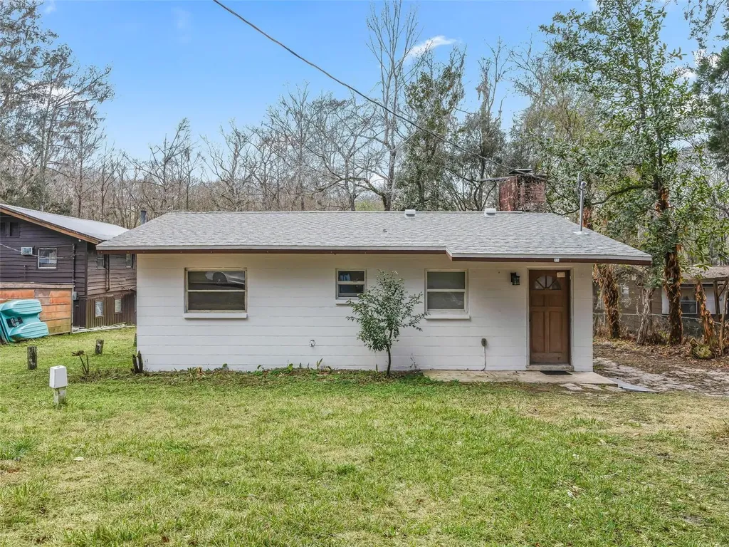 8935 Cr 647s Bushnell FL 33513
