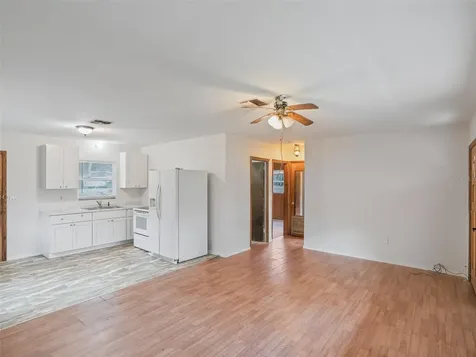 8935 Cr 647s Bushnell FL 33513