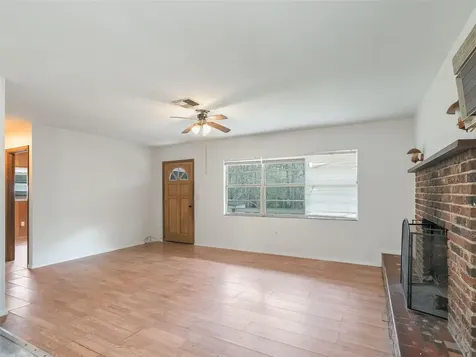 8935 Cr 647s Bushnell FL 33513